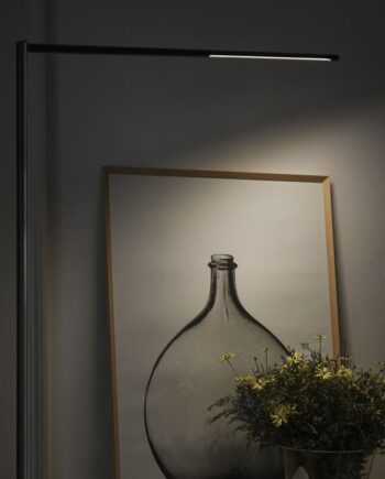 Elegant Solgulvlampe til Indendørs og Udendørs Brug