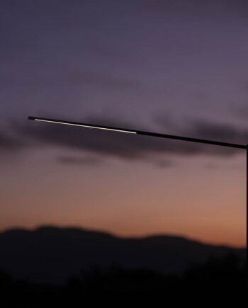 Elegant Bella Gulvlampe L1050 til Indendørs og Udendørs