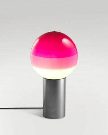 Elegant Lyserød Dipping Light Bordlampe fra Marset