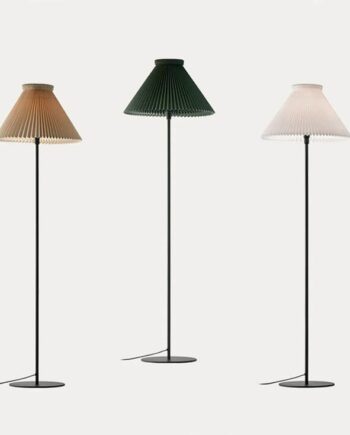 Grøn 334h Gulvlampe Sort Papir Moss Green - Le Klint Lampoo